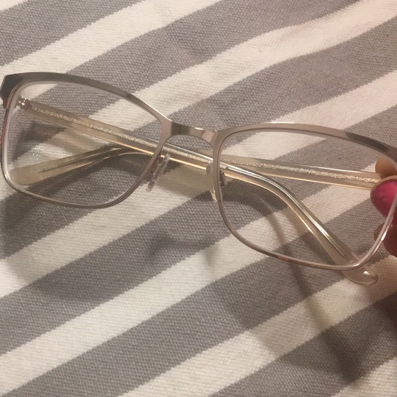 Gorgeous Rose Gold frames - Picture 2 of 8